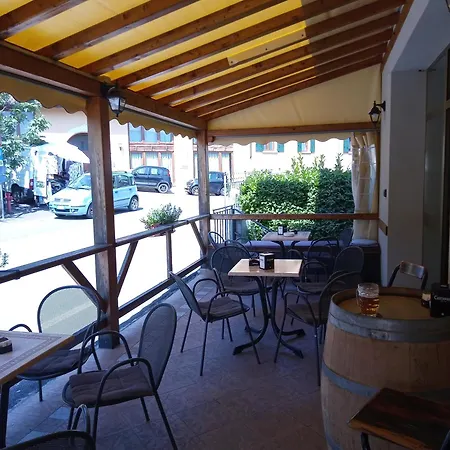 Vesta Apartman *